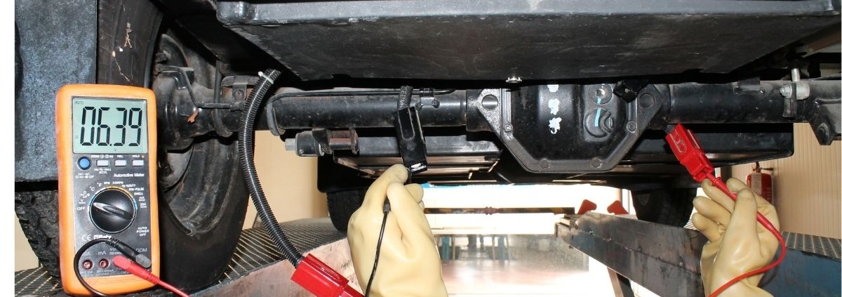 Ripristino batterie auto elettriche Piaggio Porter Prima parte Riparando